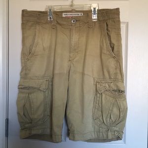 Cargo shorts American Eagle size 34